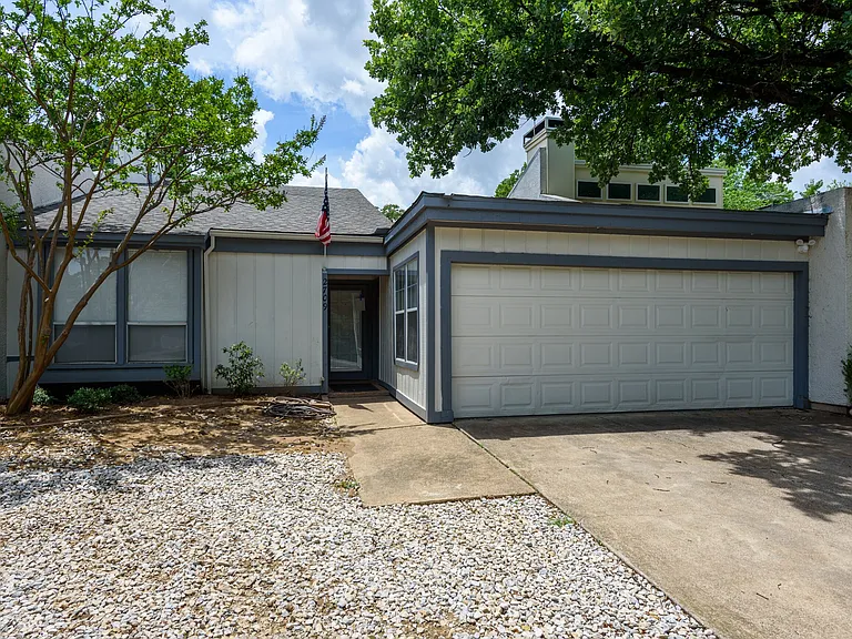 2709 N Bell Ave #3 — Photo 18