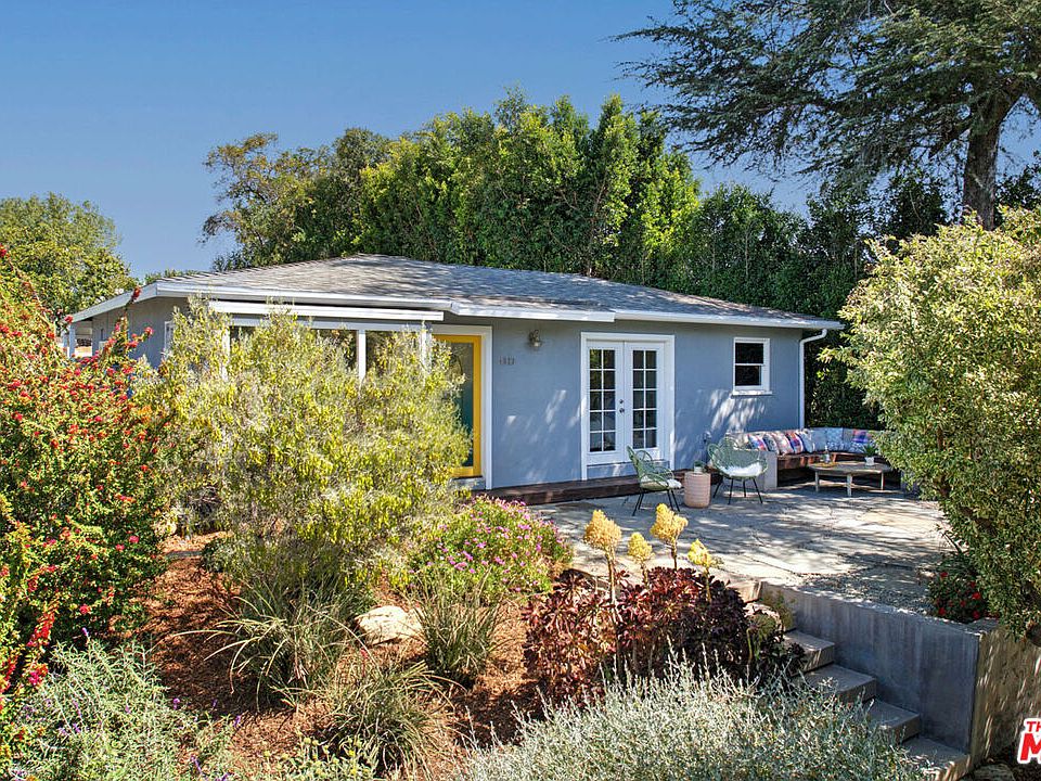 1st image of 4523 Palmero Dr