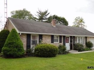 160 Early Ave, Gettysburg, PA 17325