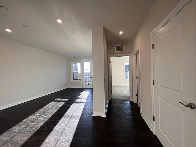3927 Fair Ridge Dr #506 — Photo 15