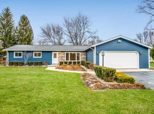 8718 W Poplar Dr, Mequon, WI 53097