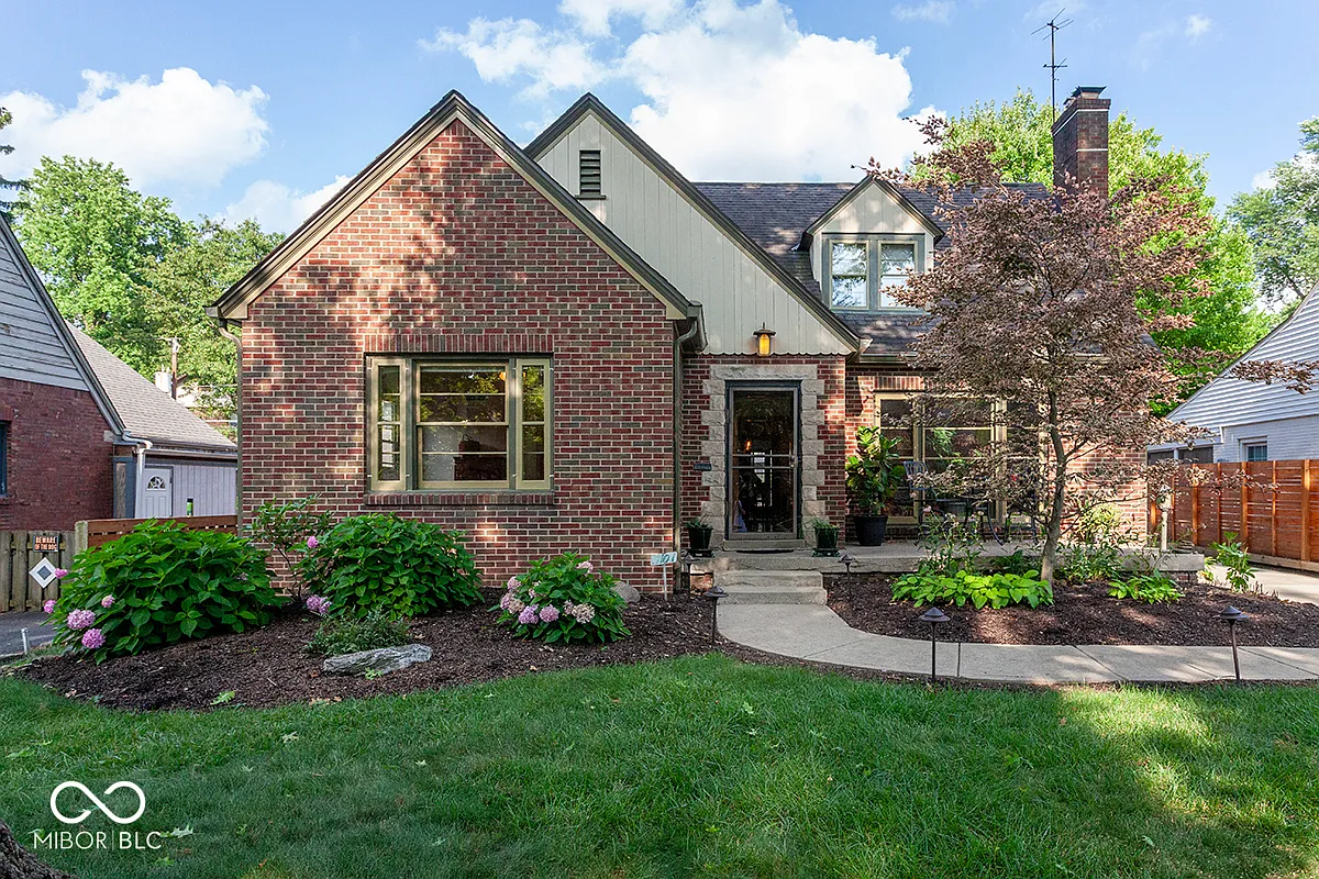 5101 Graceland Ave photo 1