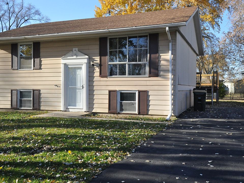 1st image of 306 Elmwood Ln