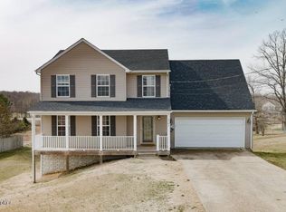 4101 S Woodland Dr, Radcliff, KY 40160