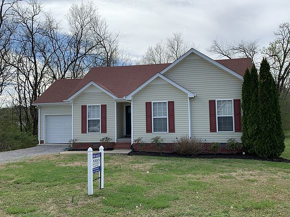 2nd image of 3475 Hardwood Dr