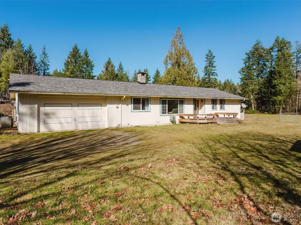 3236 NW Gillard Place, Seabeck, WA 98380
