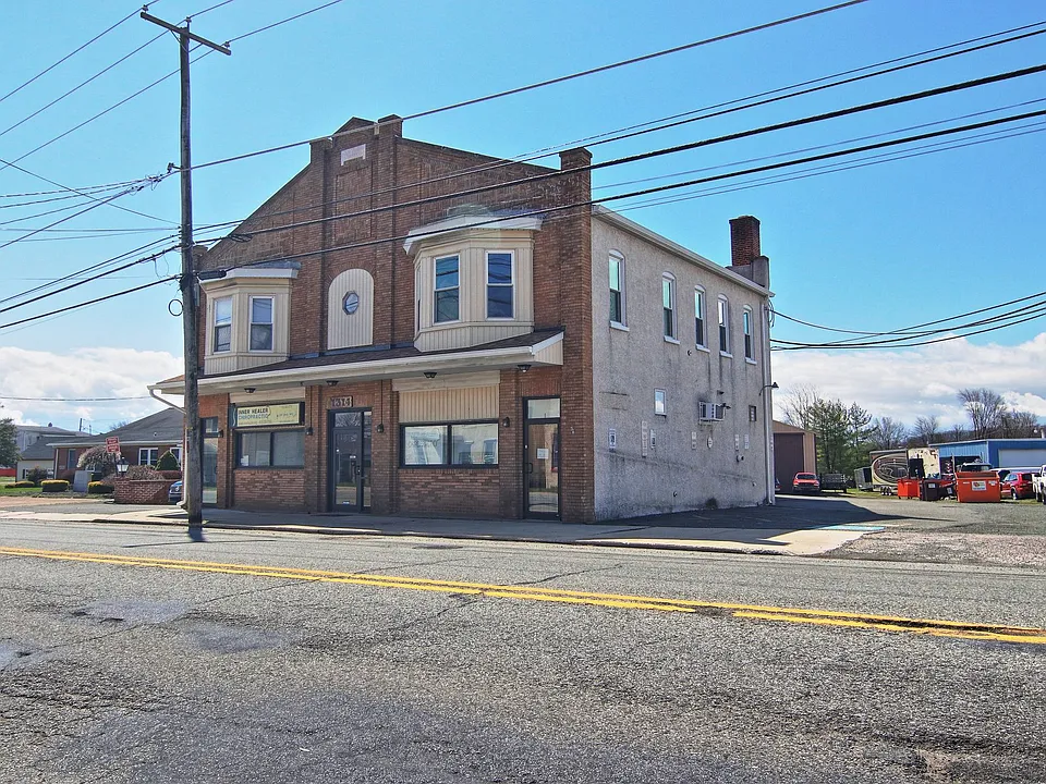 1314 E Philadelphia Ave