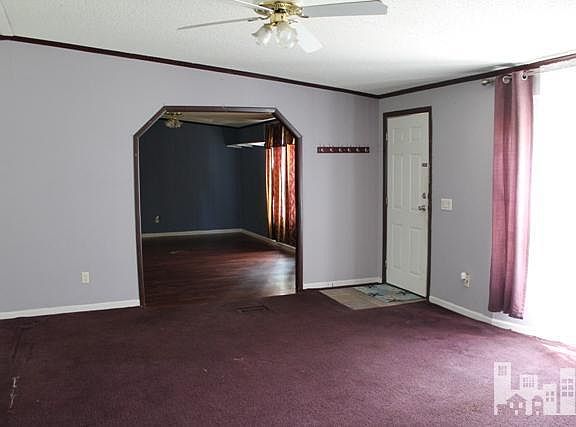 3rd image of 3866 Judy Lane NW