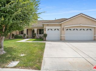 13687 Great Falls St, Corona, CA 92880