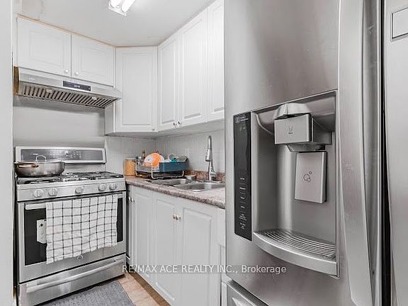 4th image of 149 Nelson St #Basement