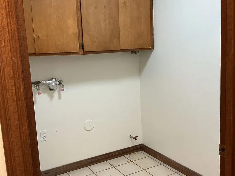 17200 Newhope St #110 — Photo 6