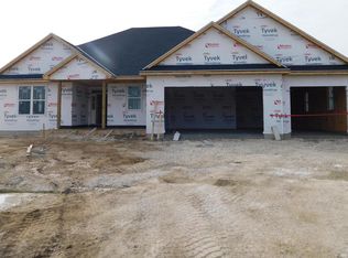 285 Mulberry LANE, Grafton, WI 53024