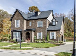 1032 Memorial Dr, Franklin, TN 37064