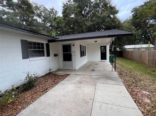 142 S Simpson St, Mount Dora, FL 32757
