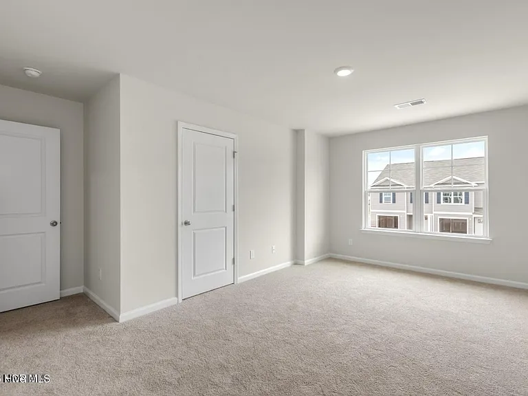 3222 Lobelia Ln — Photo 11