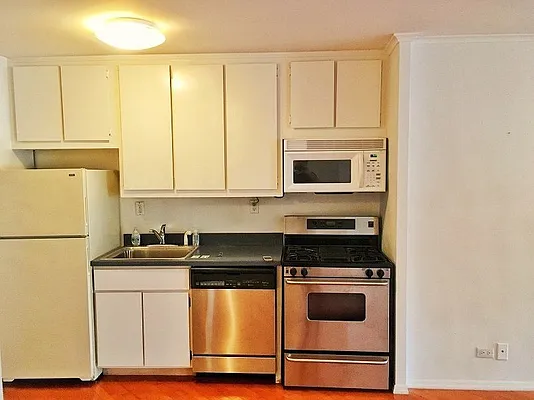 Rented by Oxford Property Group | media 3