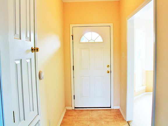 3rd image of 8196 Woodland Hills Dr