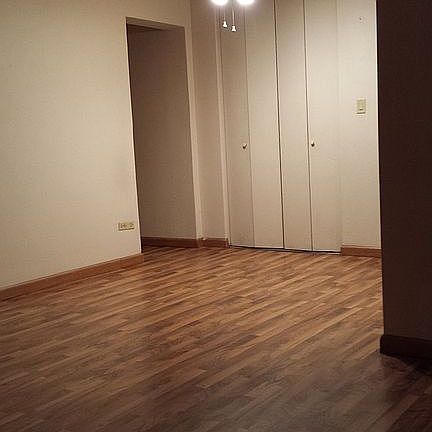 4th image of 8821 Schneider Ave Unit 33
