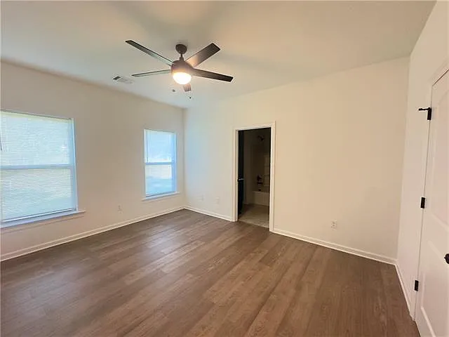 44067 Parker Blvd — Photo 14