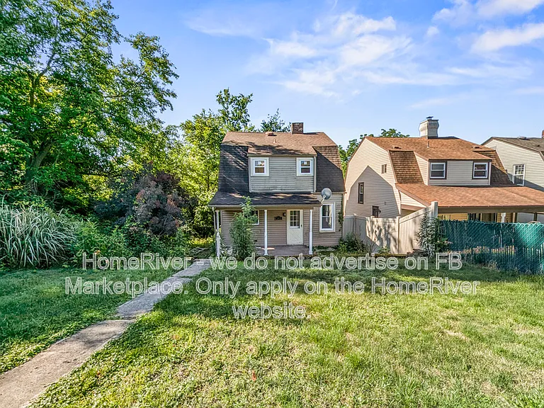 542 Broadway Ext — Photo 15