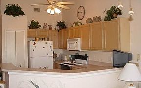 3rd image of 534 Tarpon Ave