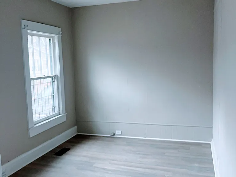 8606 2nd Ave N — Photo 10
