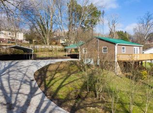 206 Oak St, Clinton, TN 37716