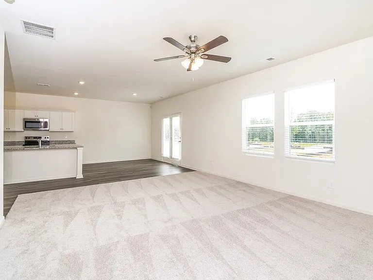 7738 Sudbury Cir — Photo 5