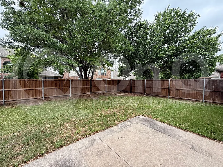 5901 Berkshire Rd — Photo 23