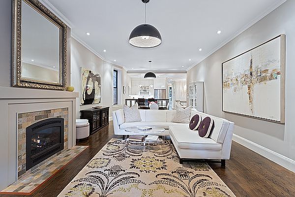 1st image of 393 4th St APT 1