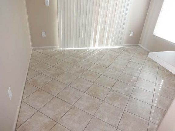5th image of 2821 Cedar Bird Dr