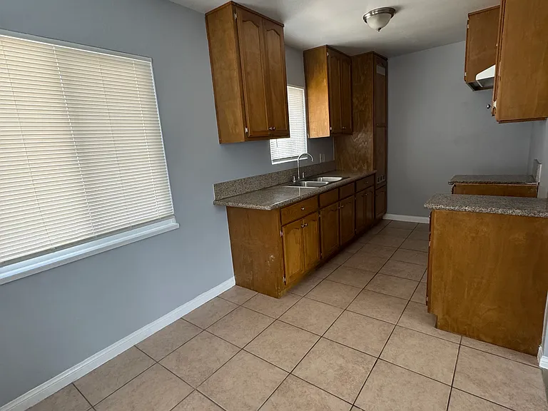 6708 Woodward Ave #D — Photo 3