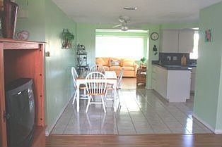 4th image of 13711 Lagoon Dr