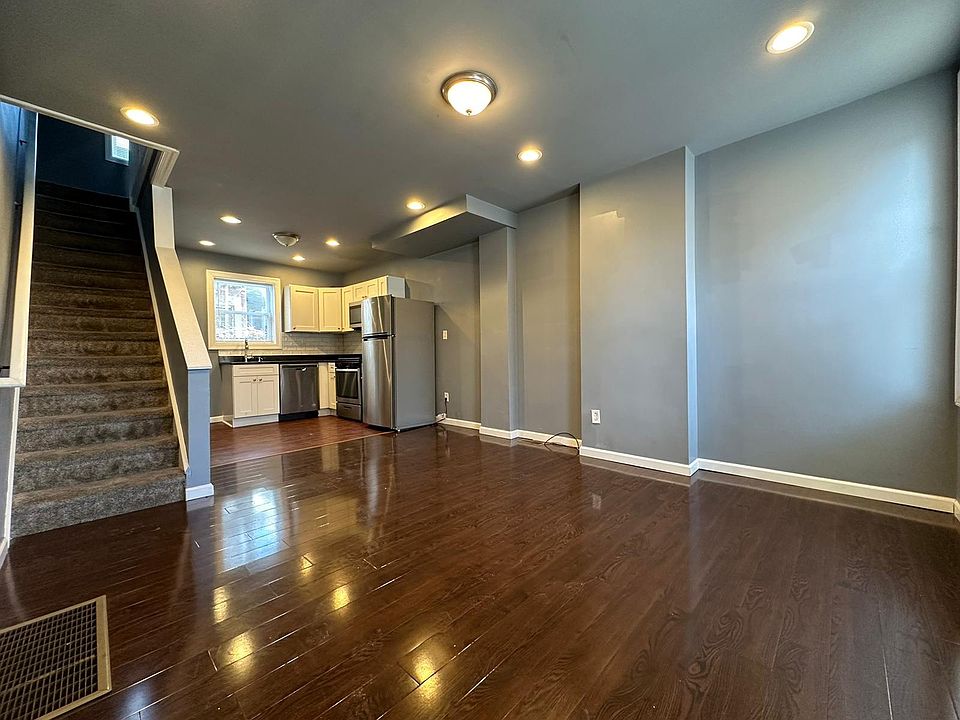 1st image of 2642 N Darien St