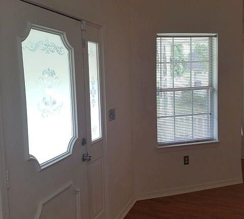4th image of 5901 Savannah Dr