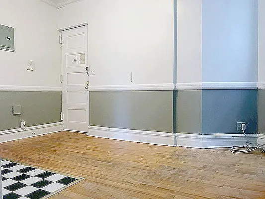 Rented by AJ Clarke | media 19