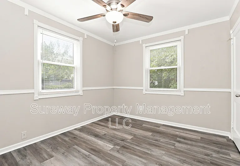 208 Knight Ave — Photo 10