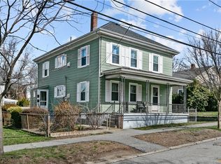 127 Bay View Ave, Bristol, RI 02809