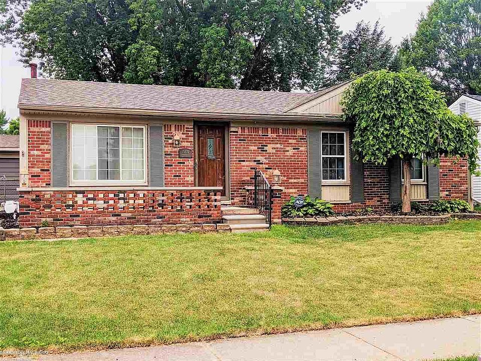 1st image of 15874 Touraine Ct