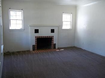 4th image of 5383 Phillips Blvd