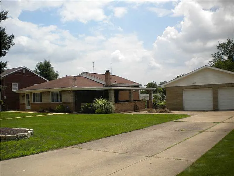 512 Susanna Ct photo 1