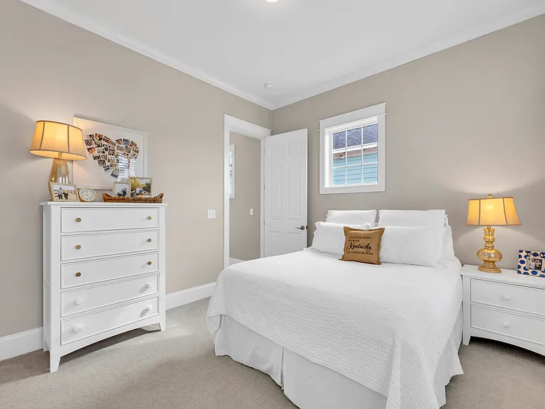 7809 Monarch Dr — Photo 8