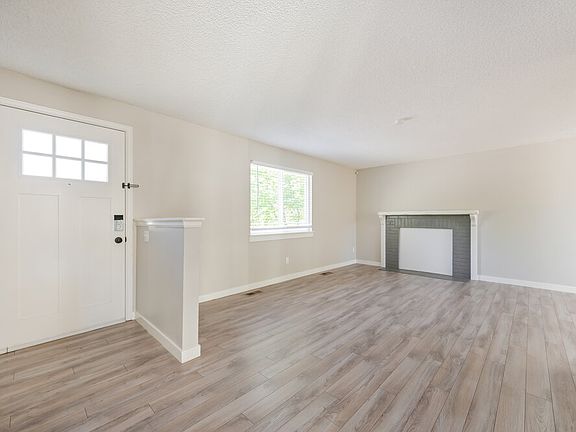 5th image of 9574 W David Pl