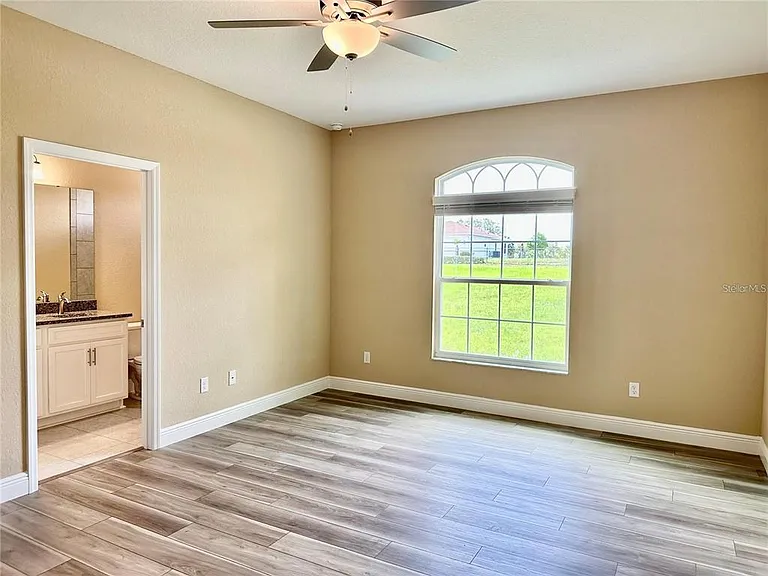 13075 House Finch Rd — Photo 44