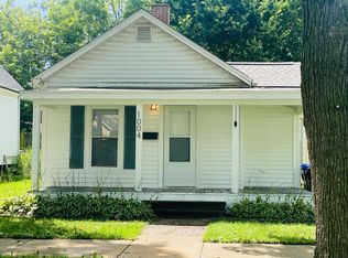 1004 N Oak St, Bloomington, IL 61701