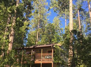 4906 Hillcrest Dr, Hathaway Pines, CA