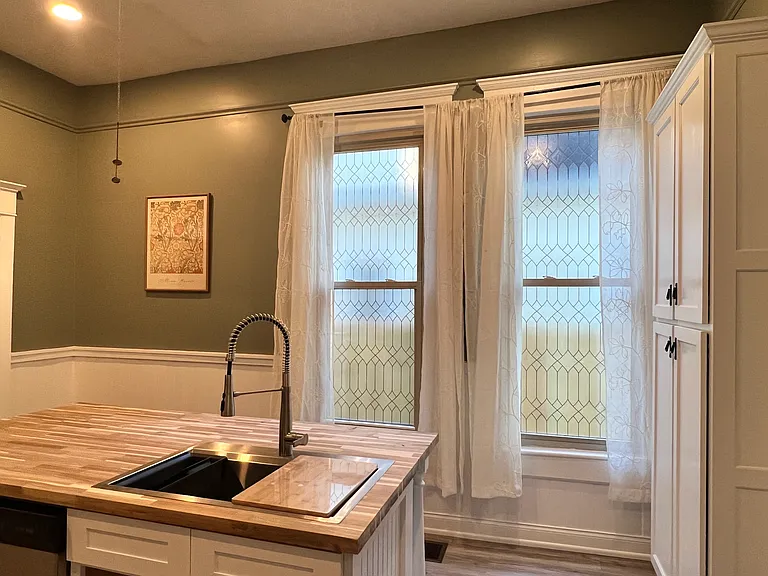 1001 S Highland Park Ave — Photo 22
