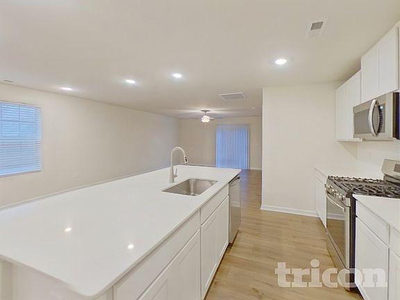 5th image of 139 Clairvale Ct