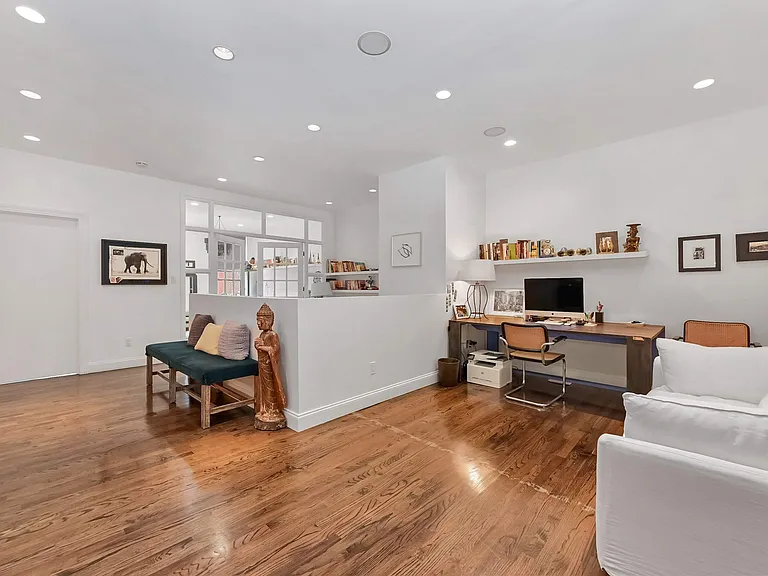146 Reade St #3 — Photo 16