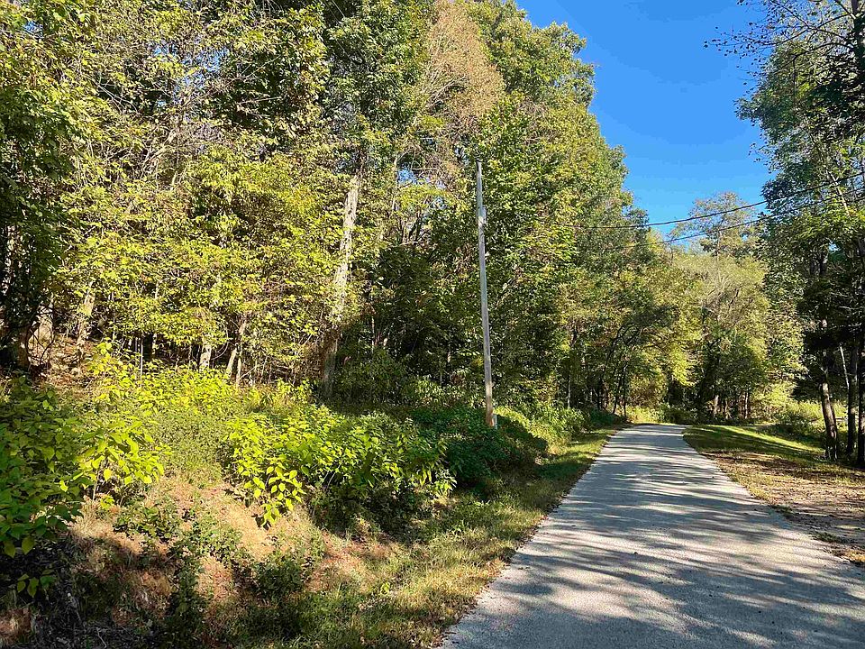 2nd image of 50 Crow Ln Lot 50